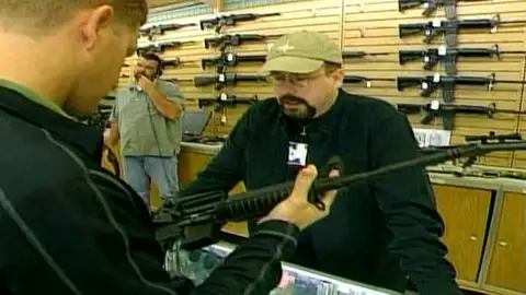 La matanza en EEUU reaviva la polémica sobre las armas La matanza en EEUU reaviva la polémica sobre las armas