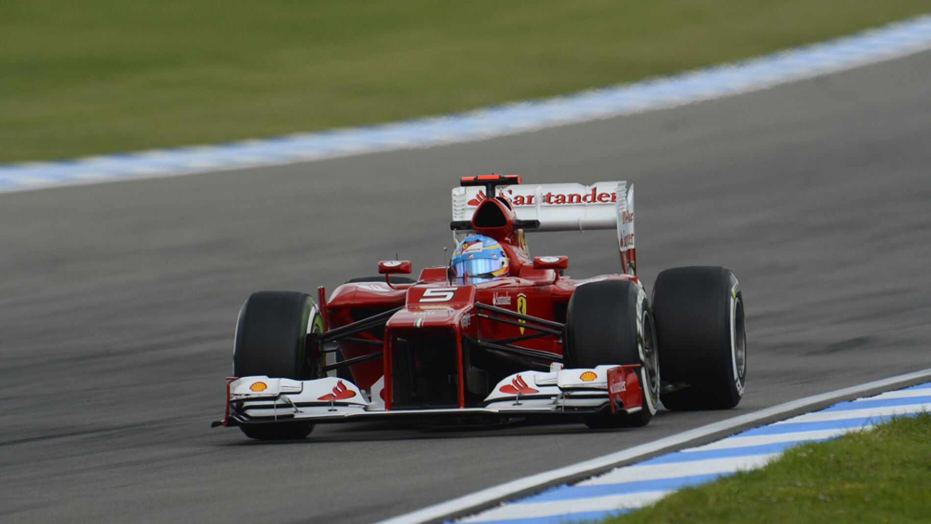 Alonso, sobre el trazado de Hockenheim