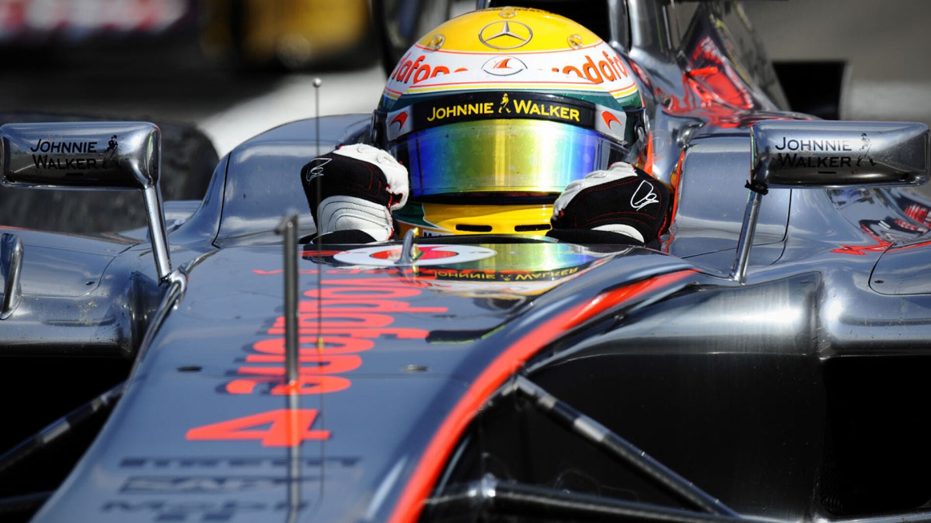 Hamilton, en el MP4-27 victorioso