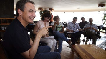 José Luis Rodríguez Zapatero durante la rueda de prensa