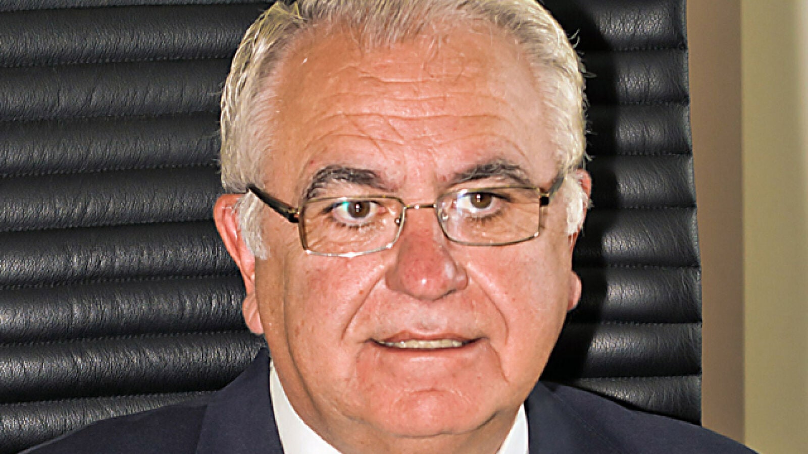 Cotino cree que 