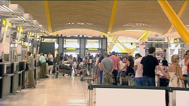 Los aeropuertos registran 180 millones de pasajeros hasta octubre, un 5,4% más que en 2014
