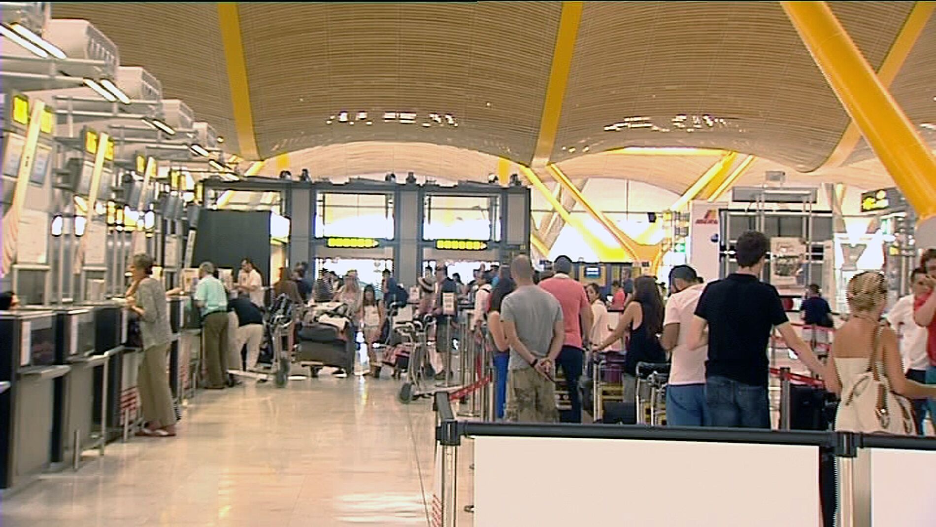 M&aacute;s de 5.600 vuelos el primer fin de semana de agosto