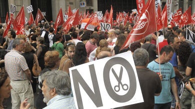 La Audiencia Nacional duda de la constitucionalidad de quitar la paga extra a los funcionarios