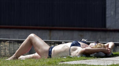 La exposición al sol por la mañana adelgaza más que por la tarde, según un estudio