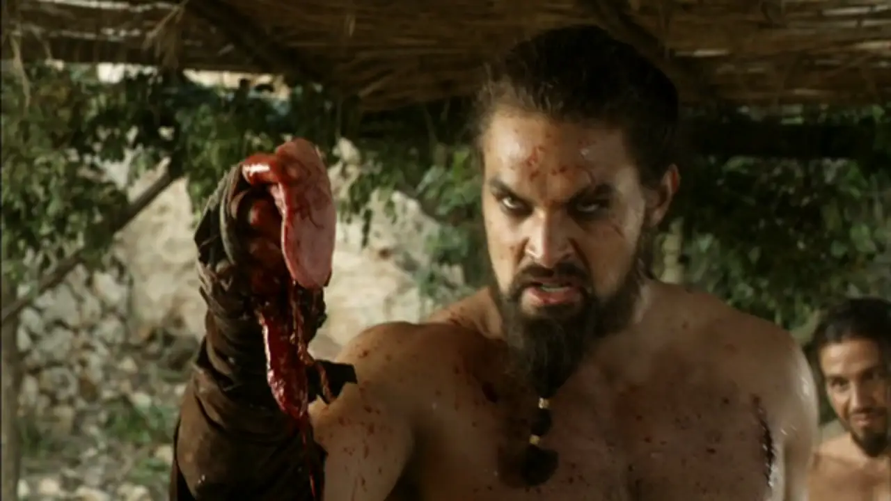 Khal Drogo mata a uno de sus hombres de confianza