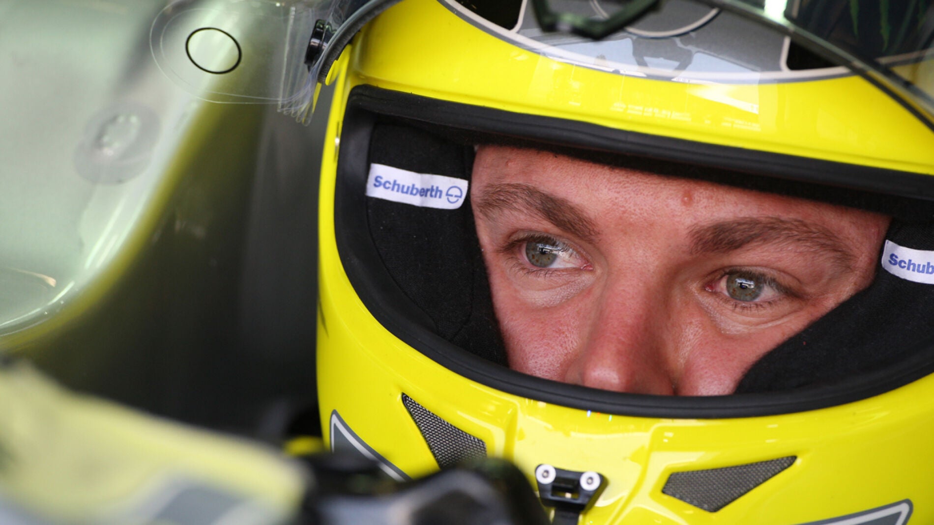 Nico Rosberg, con su casco