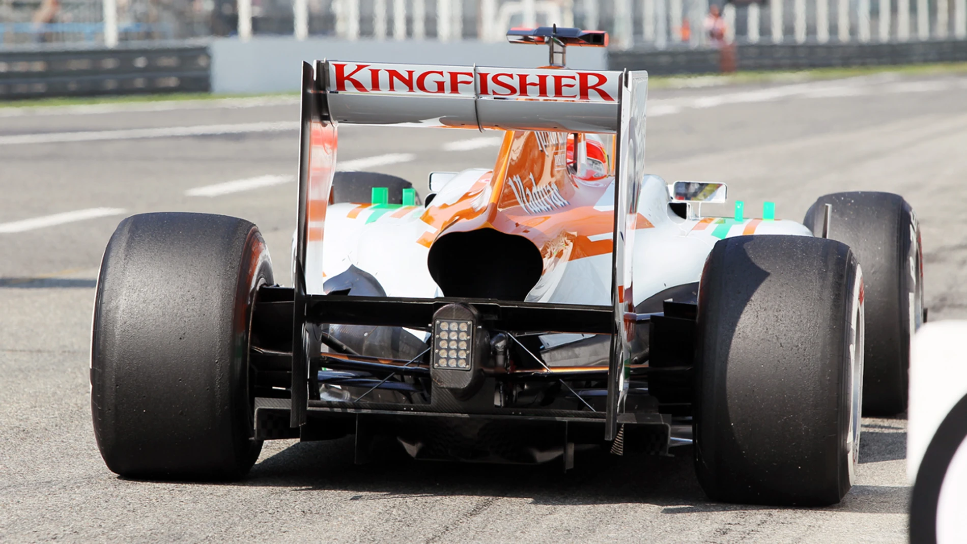 El Force India de Di Resta visto desde atrás