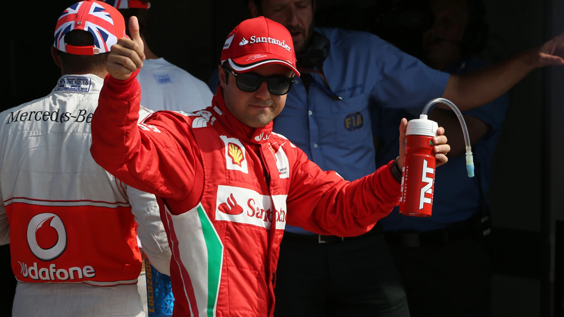 Felipe Massa da el O.K.