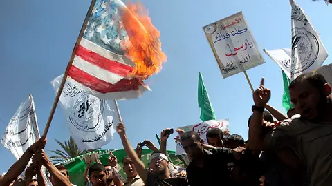 Queman bandera en Franja de Gaza Queman bandera en Franja de Gaza