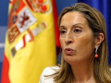 La ministra de Fomento, Ana Pastor