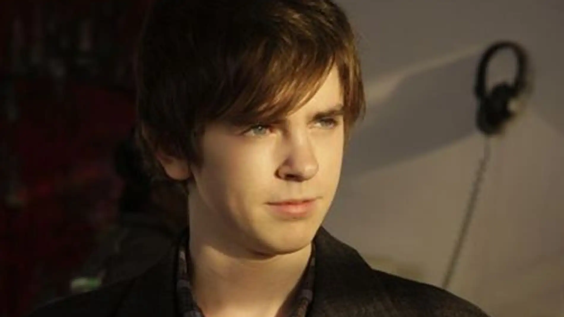 Freddie Highmore