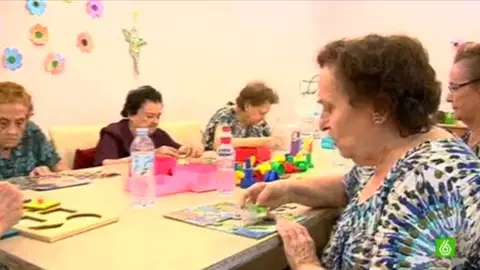 Enfermos de un centro de Alzheimer en Sevilla Enfermos de un centro de Alzheimer en Sevilla