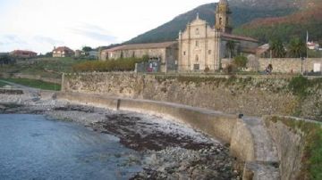 Monasterio de Santa María de Oia