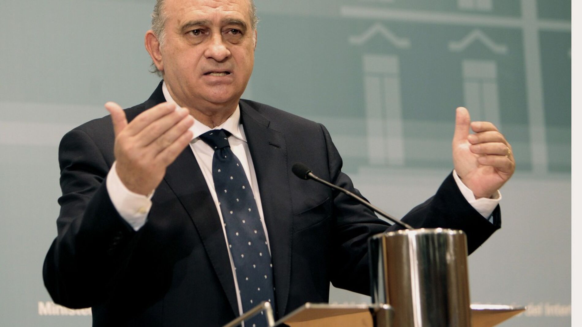 El ministro del Interior, Jorge Fern&aacute;ndez D&iacute;az