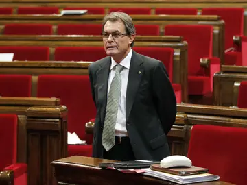 Artur Mas, en el hemiciclo catalán Artur Mas, en el hemiciclo catalán