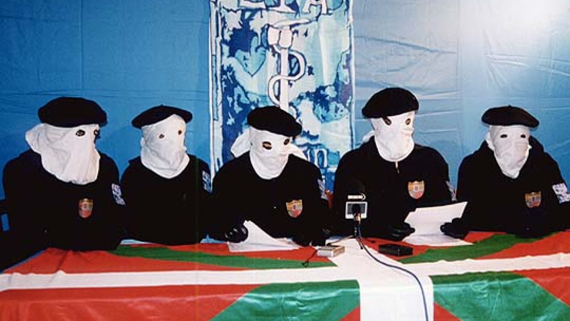 ETA env&iacute;a un comunicado al diario Gara