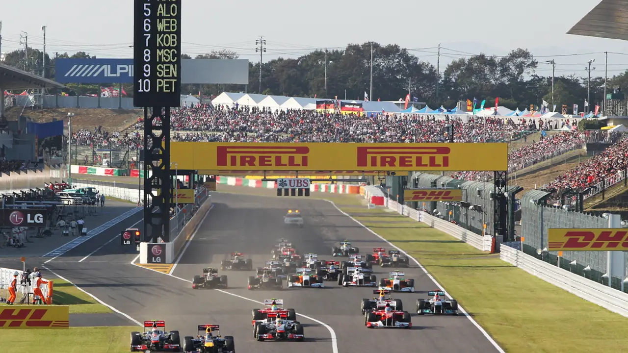 Salida del GP de Japón 2011