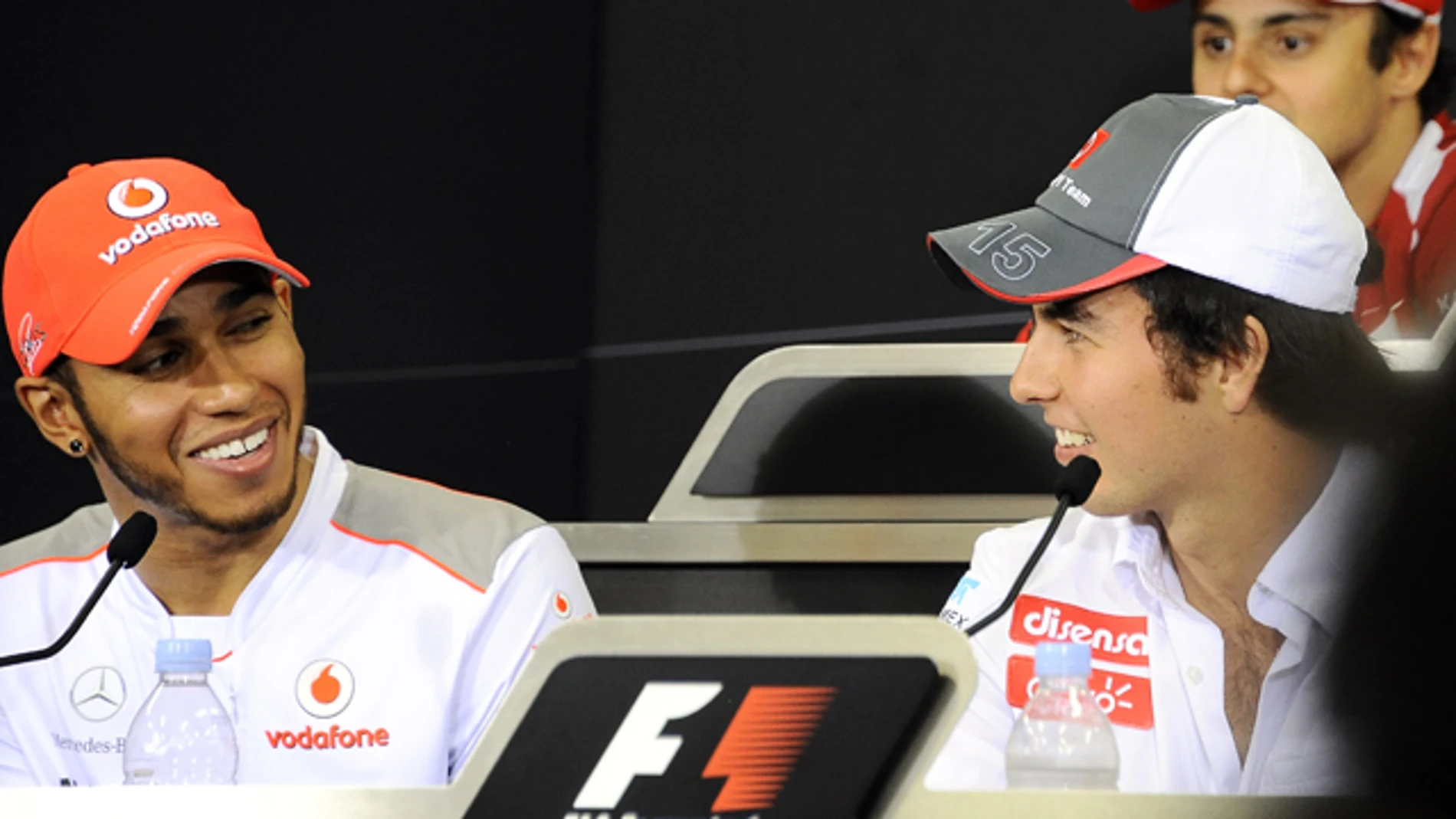 Lewis Hamilton y Sergio Pérez