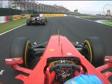 ¿Bloquea Vettel a Alonso?