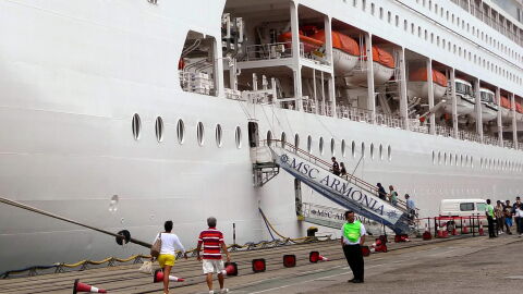 El crucero Orchestra en su llegada a Livorno