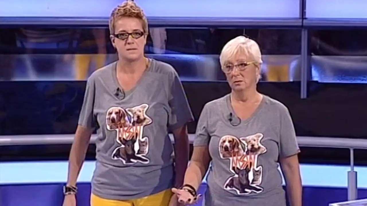 Luisa y Cristina lo pierden todo por 'El caballero de la mano en el pecho'