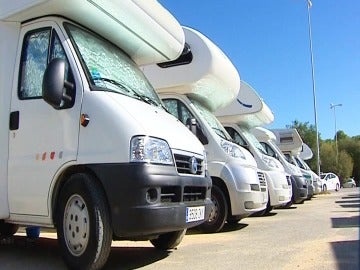  200 familias españolas viajan durante este puente a Sevilla en auto caravanas 