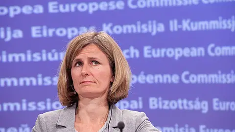 Pia, portavoz de la Comisión Europea Pia, portavoz de la Comisión Europea