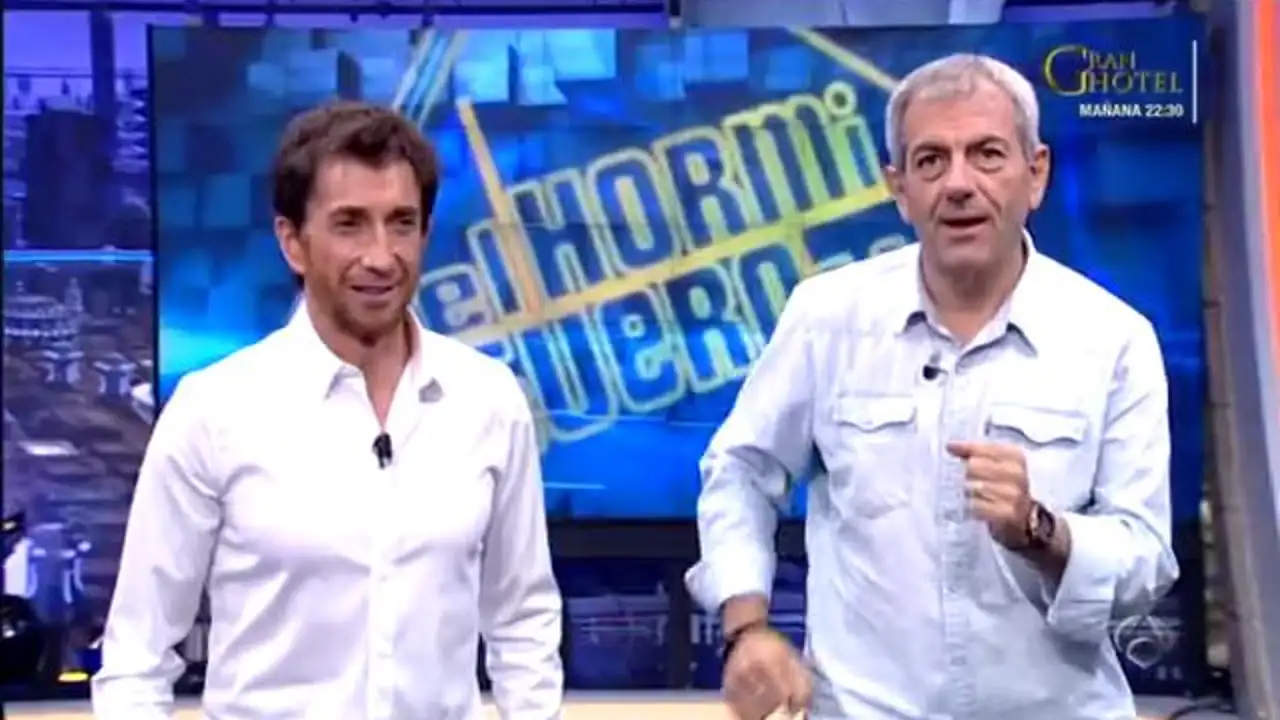 Un elefante se balanceaba con Carlos Sobera