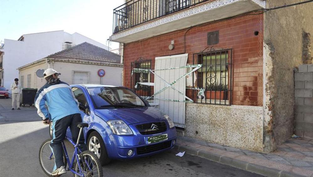 Casa donde vive la familia en la localidad granadina de Armilla