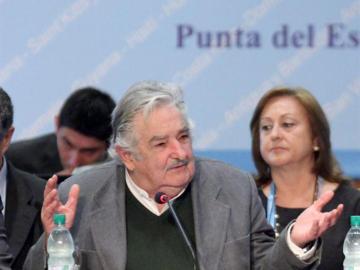 El presidente José Mújica tendrá que ratificar la Ley que legaliza el aborto