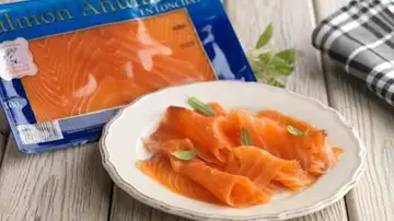 Plato de salmón ahumado