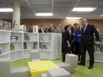 El ministro Wert inaugura una biblioteca en Burgos El ministro Wert inaugura una biblioteca en Burgos