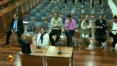 Isabel Pantoja al ritmo de Rocio Jurado con 'Como yo te amo' en el juicio