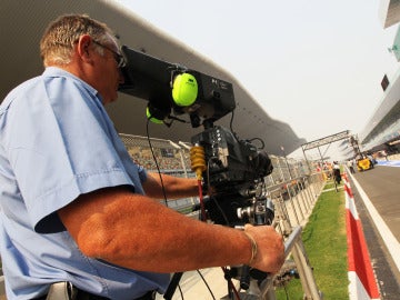 Un cámara en el pit-lane de Buddh