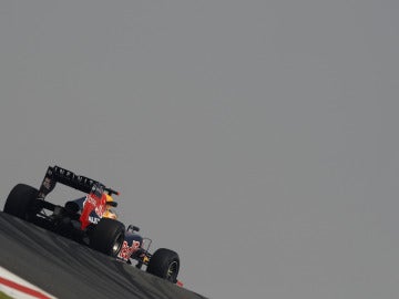 Vettel se pierde en la niebla de Buddh
