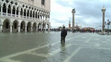 Las lluvias inundan el centro histórico de Venecia