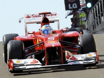 El Ferrari de Alonso en Yas Marina