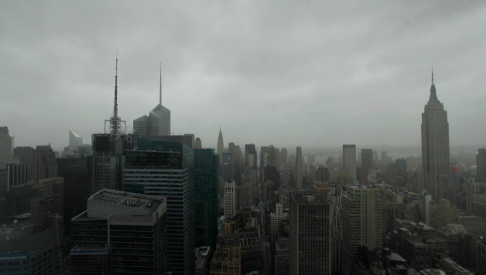 El paso de Sandy en cuatro minutos 