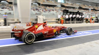 Alonso ganó una posición en Austin y salió séptimo a costa de Massa 