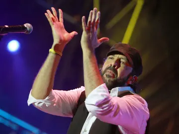 Juan Luis Guerra Juan Luis Guerra