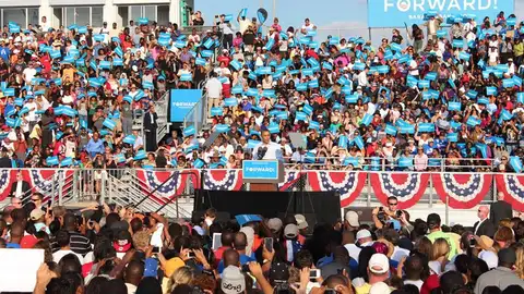 Obama recaba el voto hispano Obama recaba el voto hispano