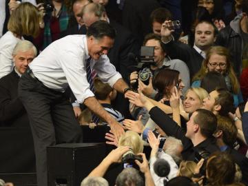 Mitt Romney apura su campaña electoral