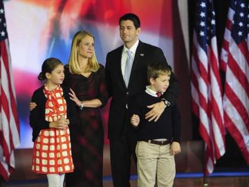 Paul Ryan junto a su familia