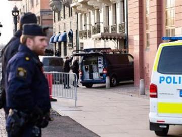 Policías custodian la residencia oficial del primer ministro sueco