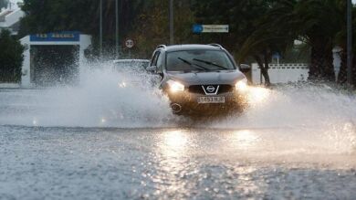 Once provincias en alerta por lluvia, oleaje y viento