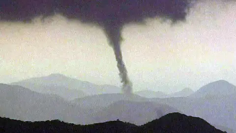 Tornado en Japón Tornado en Japón
