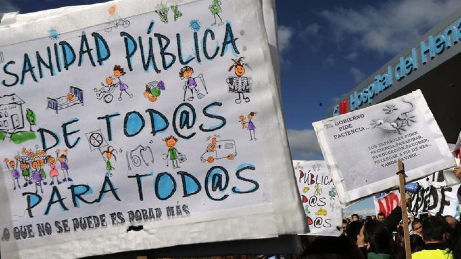 Los sindicatos cifran en un 56% el seguimiento de la huelga en Sanidad