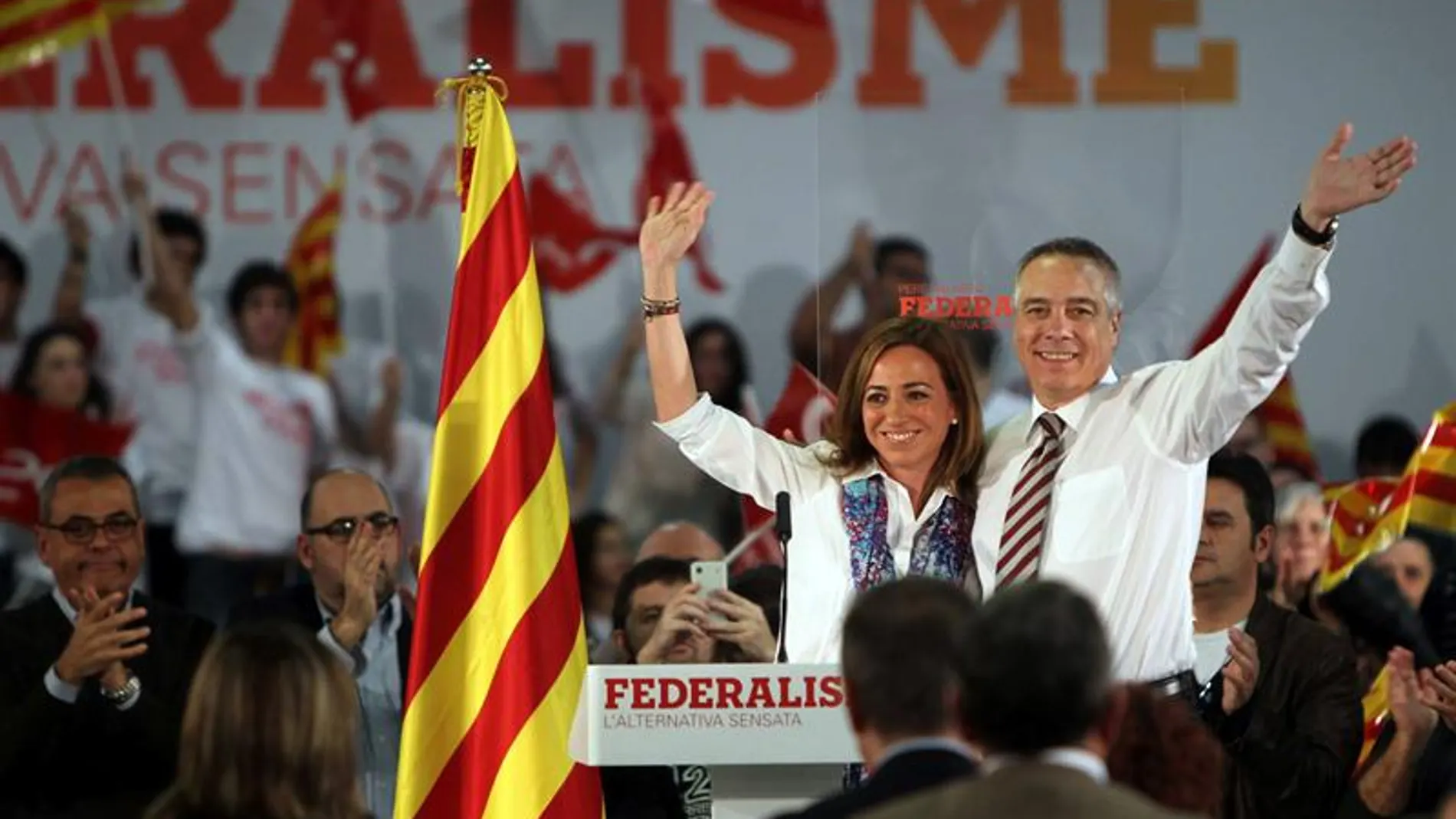 Pere Navarro y Carme Chacón en un acto del PSC (Archivo) Pere Navarro y Carme Chacón en un acto del PSC (Archivo)