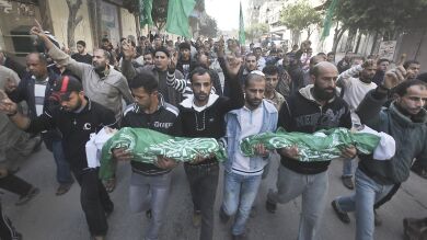 Al menos 28 palestinos muertos en la jornada más mortífera desde el inicio de la violencia